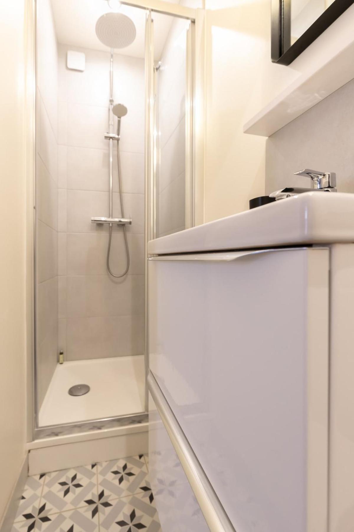 Au Petit Sommet 1 - Appartement Centre Ville 30M2 Modane Bagian luar foto