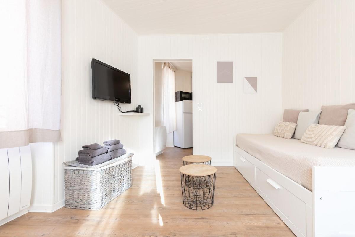 Au Petit Sommet 1 - Appartement Centre Ville 30M2 Modane Bagian luar foto